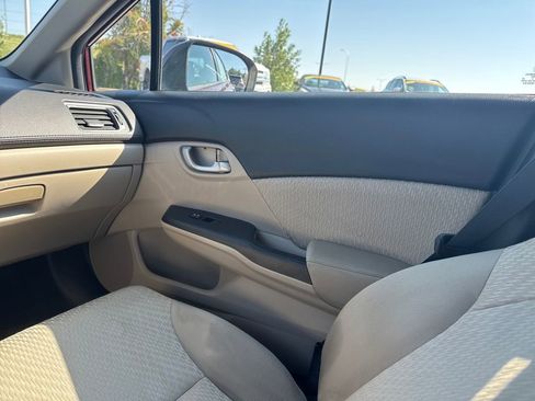 Used 2014 Honda Civic LX image 29
