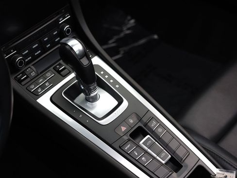 Used 2017 Porsche 911 Targa 4S image 16