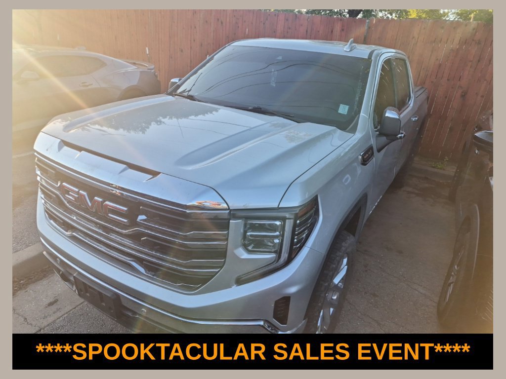 Used 2022 GMC Sierra 1500 SLT w/ SLT Premium Plus Package AWD/4WD image 1