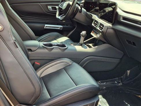 Used 2024 Ford Mustang GT Premium RWD image 19