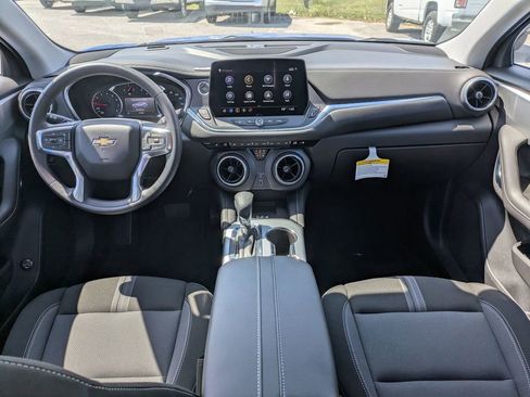 New 2025 Chevrolet Blazer LT w/ Convenience Package image 29