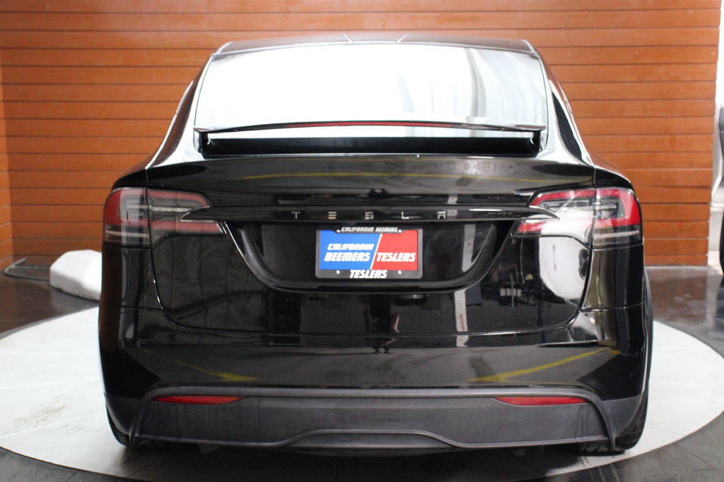 Used 2023 Tesla Model X AWD/4WD image 2