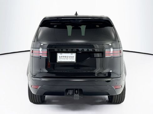 Used 2024 Land Rover Discovery Dynamic SE AWD/4WD image 6