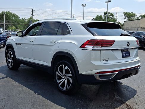 Used 2023 Volkswagen Atlas Cross Sport SEL AWD/4WD image 4