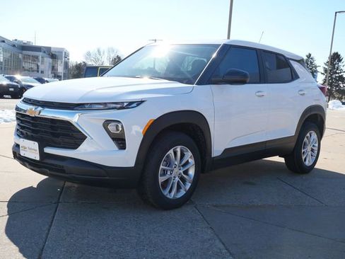 New 2026 Chevrolet TrailBlazer LS w/ LS Convenience Package image 3