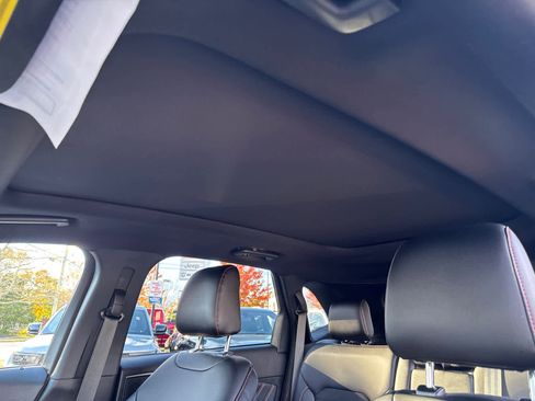 Used 2024 Ford Edge ST-Line w/ Class II Trailer Tow Package image 14