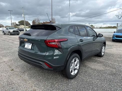 New 2026 Chevrolet Trax LS w/ LS Convenience Package image 7