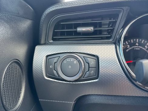 Used 2017 Ford Mustang GT Premium w/ Equipment Group 401A RWD image 21