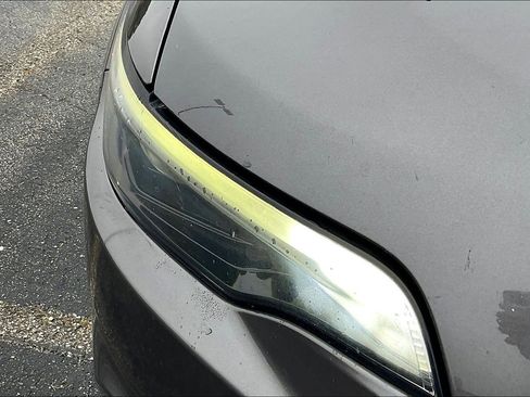 Used 2019 Jeep Cherokee Limited w/ Technology Group image 22