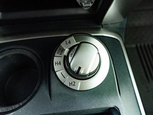 Used 2023 Toyota 4Runner SR5 Premium image 24