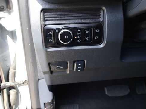 Certified 2025 Ford F350 Lariat AWD/4WD image 23
