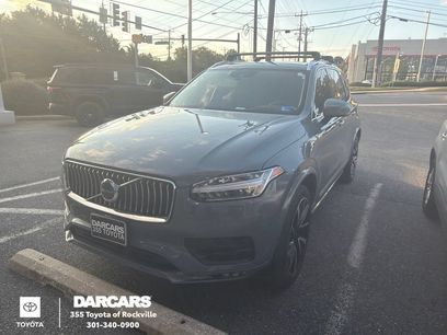 Used 2022 Volvo XC90 T6 Momentum w/ Advanced Package