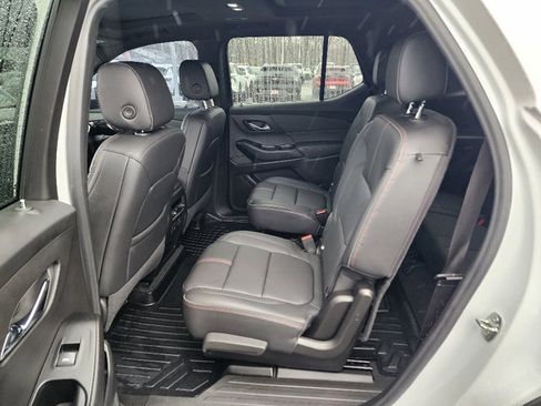 Certified 2023 Chevrolet Traverse RS image 34
