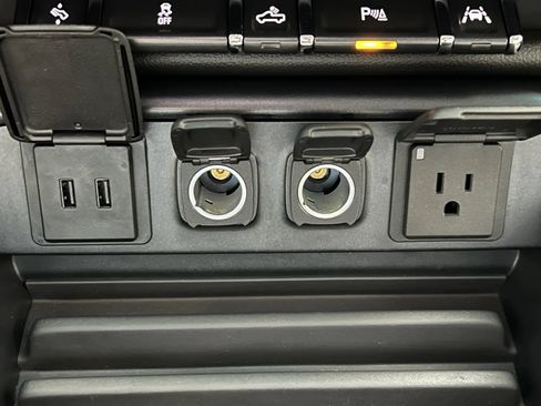 Used 2018 GMC Sierra 1500 SLT AWD/4WD image 50