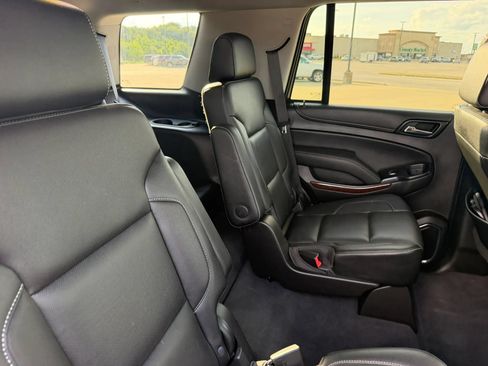 Used 2019 GMC Yukon SLT w/ Premium Edition AWD/4WD image 54