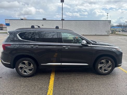 Used 2022 Hyundai Santa Fe SEL w/ Convenience + Premium Package image 9