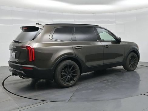 Used 2022 Kia Telluride SX w/ SX Prestige Package AWD/4WD image 28