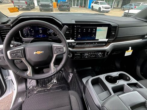 New 2026 Chevrolet Silverado 3500 LT w/ Convenience Package AWD/4WD image 5