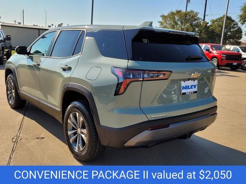 New 2026 Chevrolet Equinox LT w/ Convenience Package II image 3