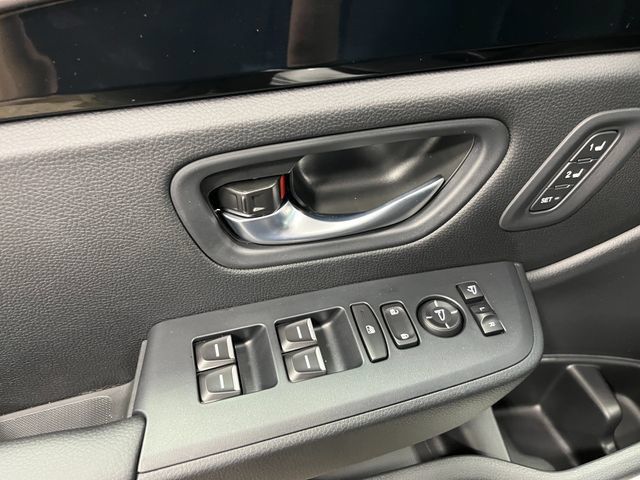 New 2026 Honda Pilot TrailSport image 16
