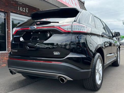 Used 2016 Ford Edge SEL AWD/4WD image 4