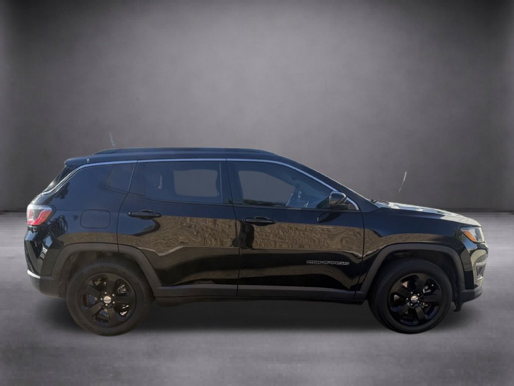 Used 2021 Jeep Compass Latitude FWD image 16