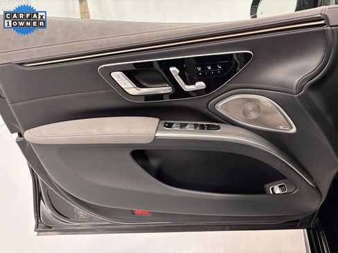 Certified 2022 Mercedes-Benz EQS 580 4MATIC Sedan image 15