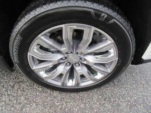 Used 2024 GMC Sierra 1500 Denali w/ Denali Reserve Package image 13