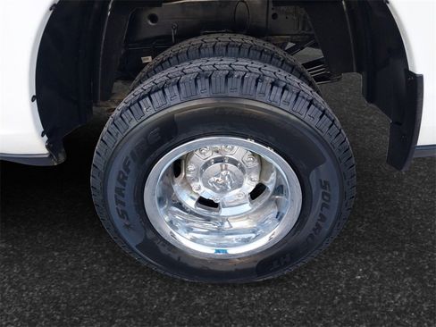 Used 2024 RAM 3500 Big Horn image 12