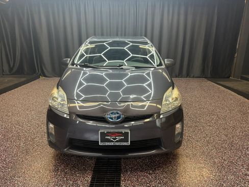 Used 2011 Toyota Prius Two FWD image 2