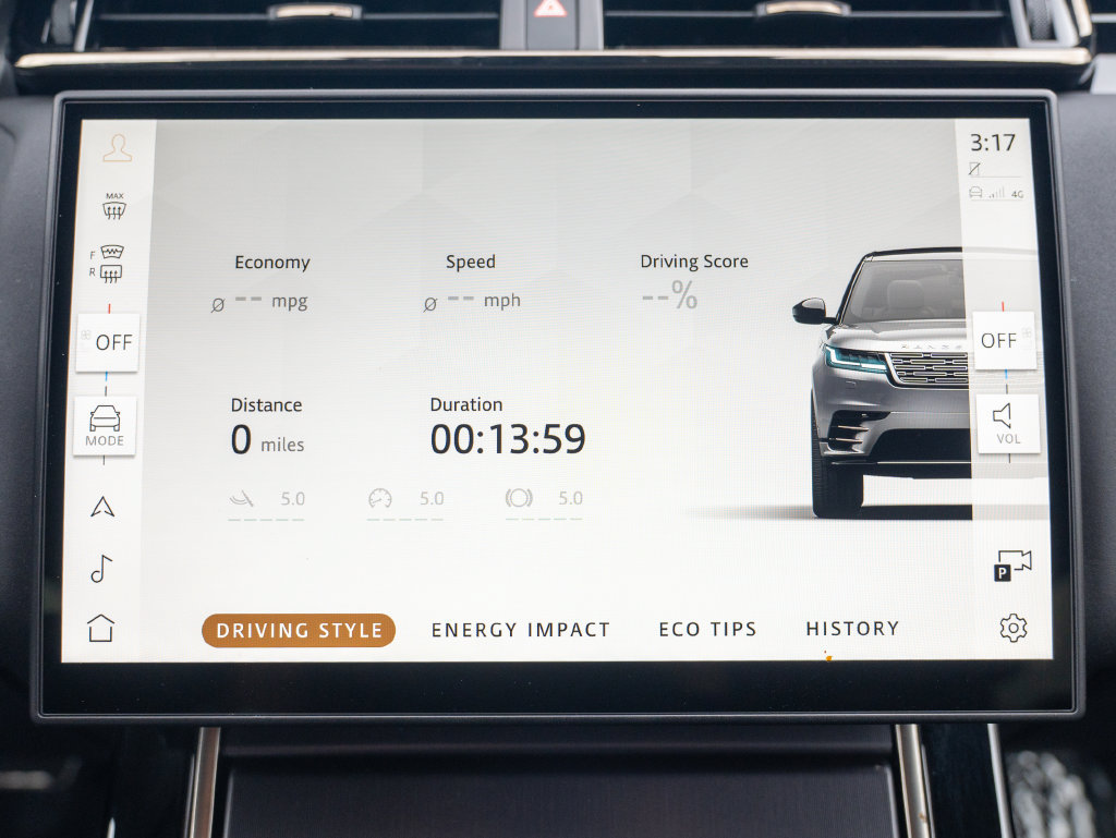 Certified 2026 Land Rover Range Rover Velar Dynamic SE AWD/4WD image 27