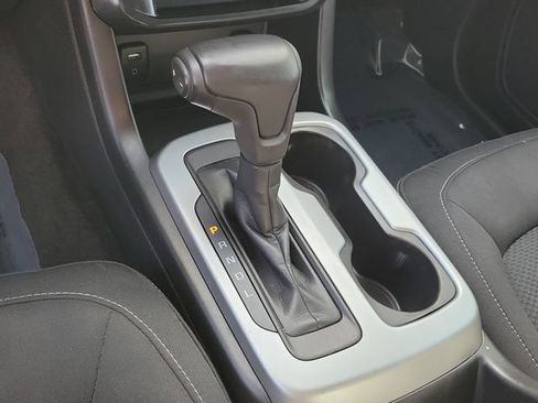 Used 2017 Chevrolet Colorado LT w/ LT Convenience Package AWD/4WD image 30