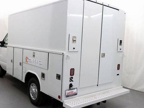 New 2026 Ford E-350 and Econoline 350 Super Duty w/ Power Equipment Group image 7