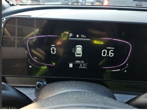 Certified 2023 Kia Sportage X-Line w/ X-Line Premium Package image 3