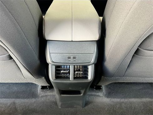 New 2026 GMC Terrain Elevation image 18