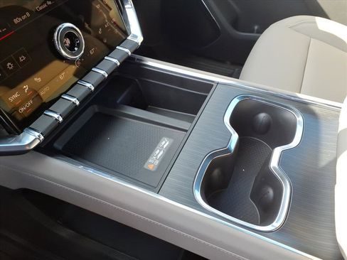 New 2026 GMC Acadia Elevation w/ Elevation Premium Package image 16