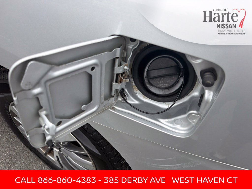 Used 2020 Nissan Pathfinder SL AWD/4WD image 22