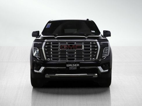Used 2025 GMC Yukon Denali image 8