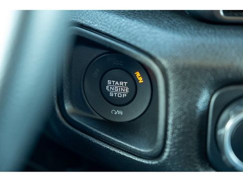 Used 2025 Jeep Wrangler Unlimited Sport AWD/4WD image 28
