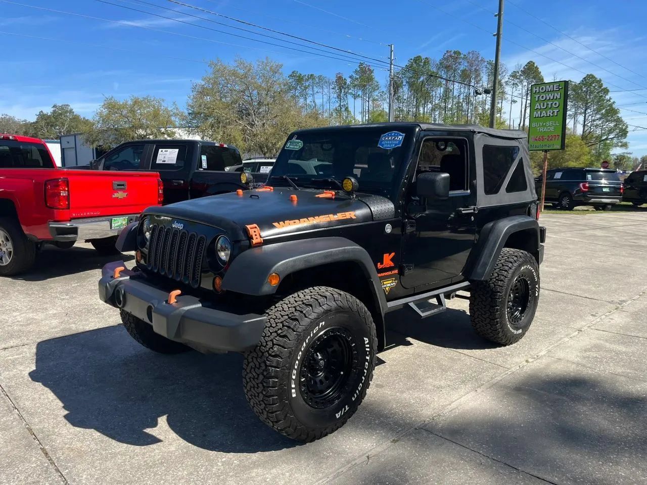 Used 2012 Jeep Wrangler Sport AWD/4WD image 3