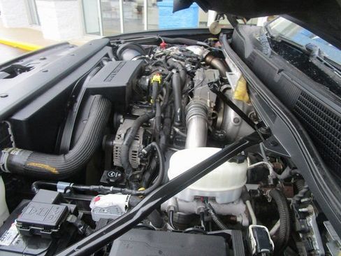 Used 2018 GMC Sierra 2500 Denali image 9