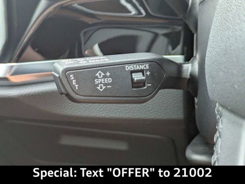 Certified 2025 Audi Q3 2.0T Premium w/ Convenience Package AWD/4WD image 30