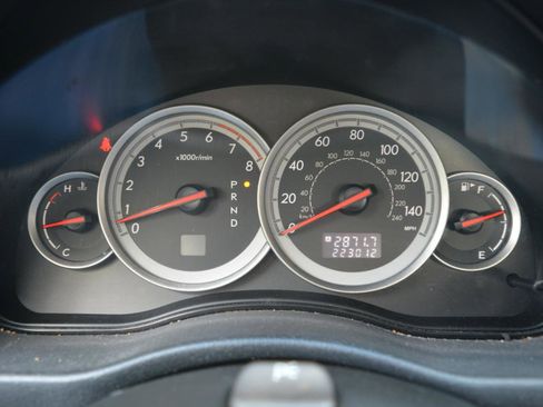 Used 2005 Subaru Legacy 2.5i AWD/4WD image 17