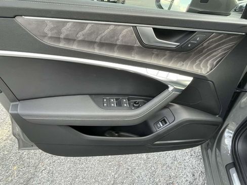 Used 2024 Audi A6 Premium Plus image 17