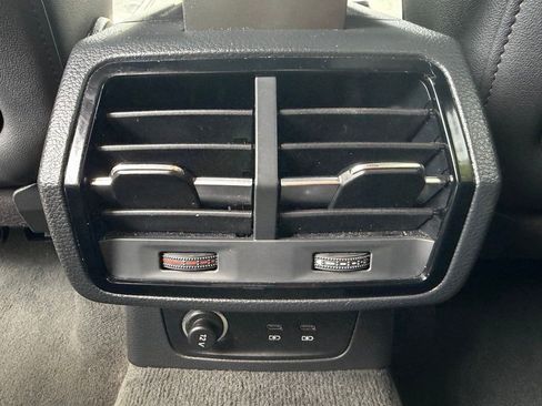 Used 2020 Audi Q3 2.0T Premium w/ Convenience Package image 26