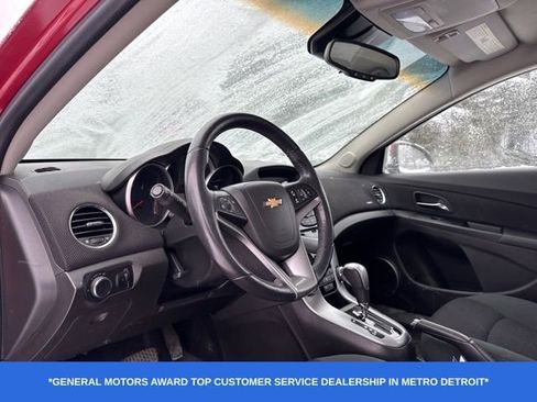 Used 2011 Chevrolet Cruze LT image 7