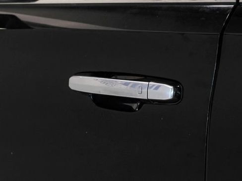 Used 2020 Cadillac Escalade ESV Luxury RWD image 36