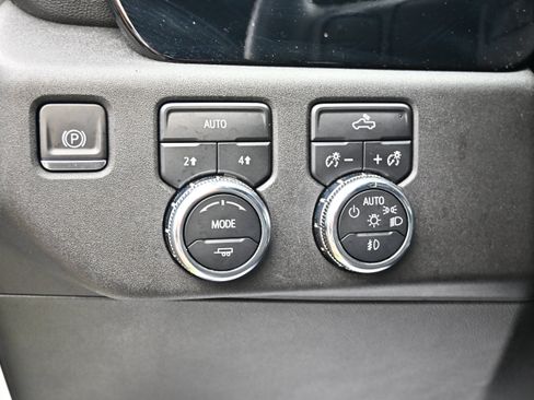 Used 2023 GMC Sierra 1500 Elevation AWD/4WD image 23