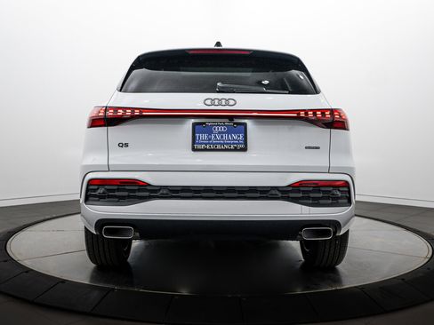 Used 2025 Audi Q5 Premium Plus w/ Premium Plus AWD/4WD image 21