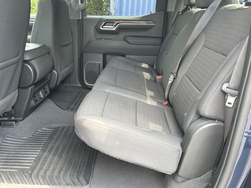 Used 2023 Chevrolet Silverado 1500 LT AWD/4WD image 20